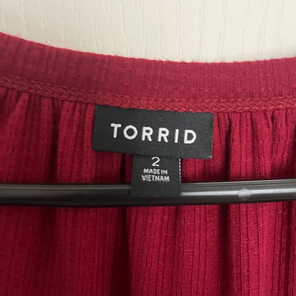 Torrid long sleeve shirt. Cranberry color. 2X - Picture 5 of 6